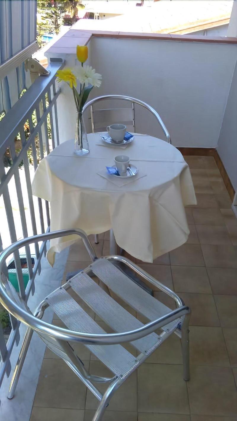 B&B Mimosa Giardini Naxos Εξωτερικό φωτογραφία