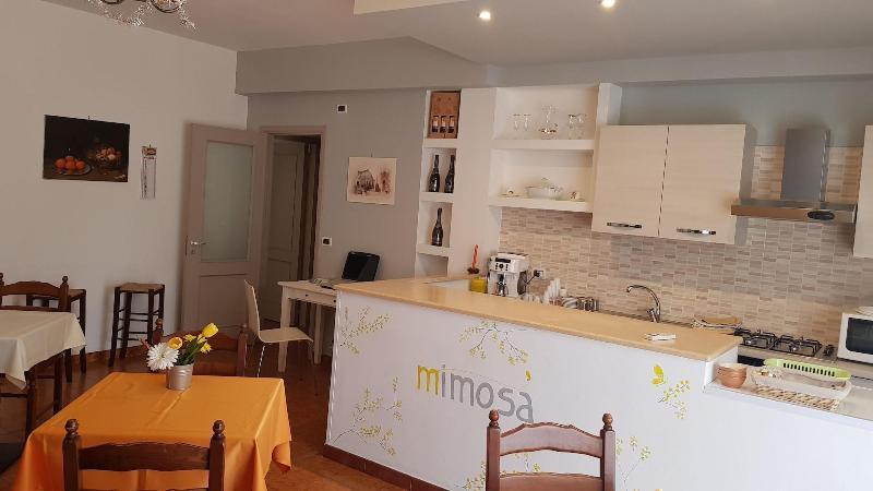 B&B Mimosa Giardini Naxos Εξωτερικό φωτογραφία