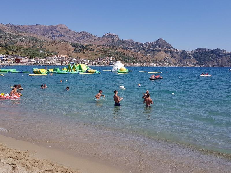 B&B Mimosa Giardini Naxos Εξωτερικό φωτογραφία