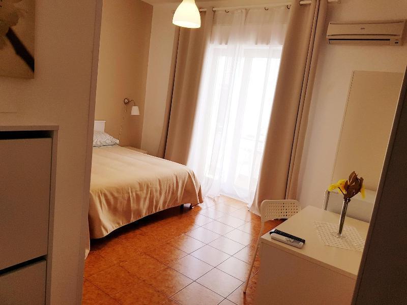 B&B Mimosa Giardini Naxos Εξωτερικό φωτογραφία