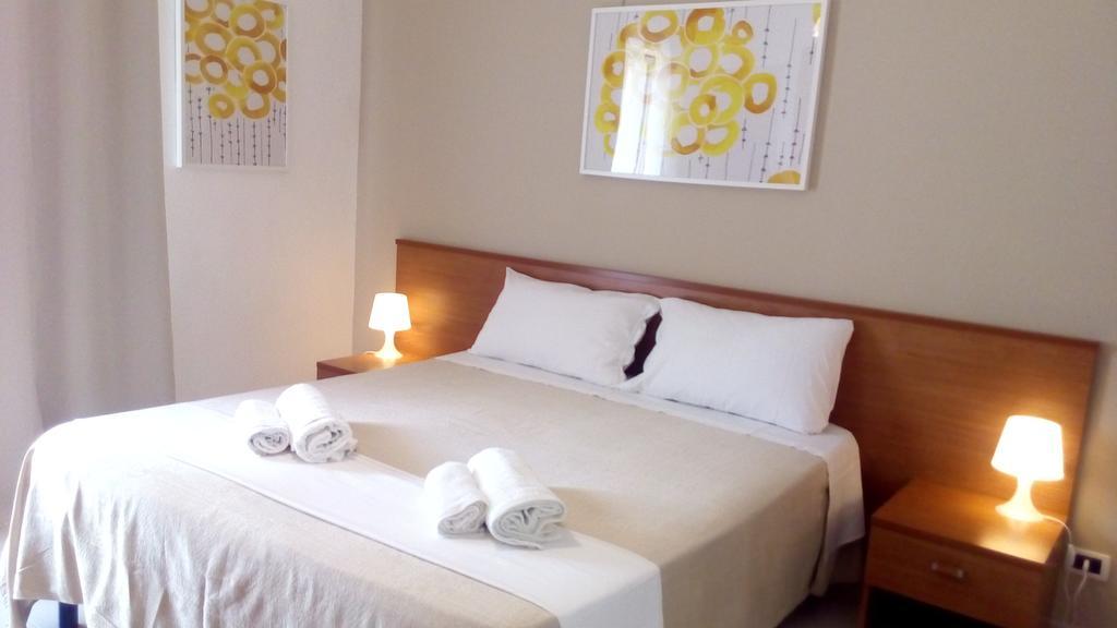 B&B Mimosa Giardini Naxos Εξωτερικό φωτογραφία