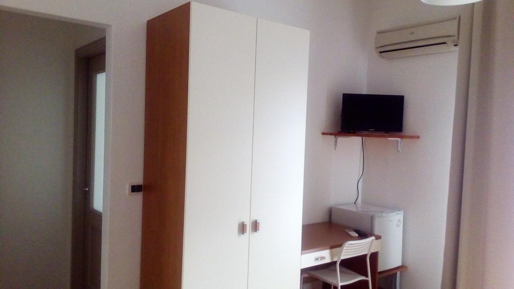 B&B Mimosa Giardini Naxos Εξωτερικό φωτογραφία
