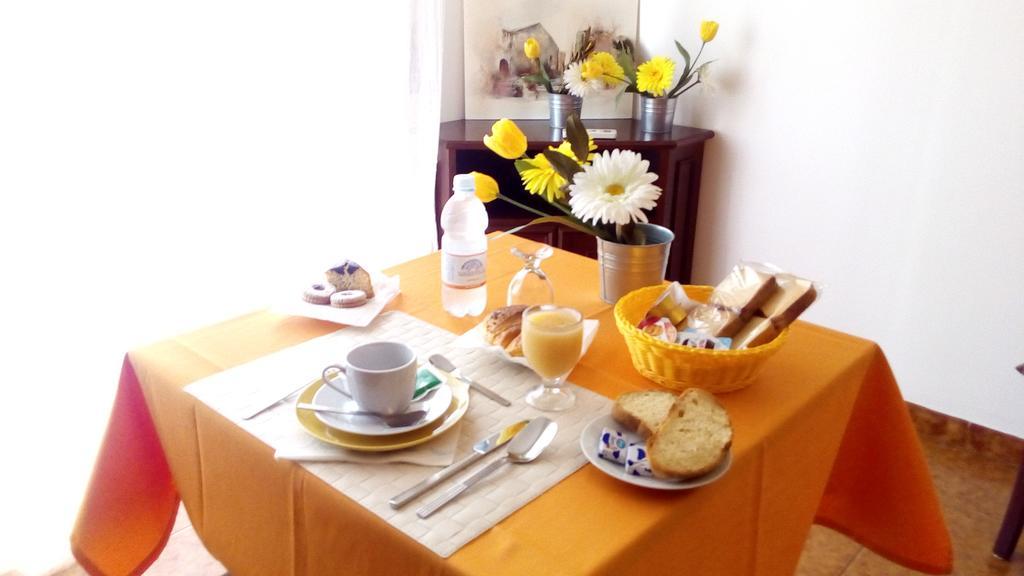 B&B Mimosa Giardini Naxos Εξωτερικό φωτογραφία