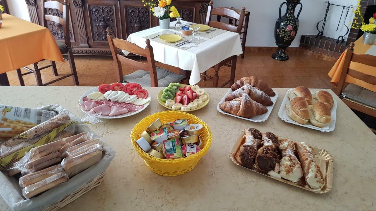 B&B Mimosa Giardini Naxos Εξωτερικό φωτογραφία